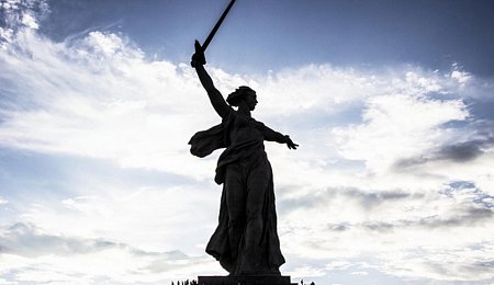 Монумент «Родина-мать» стал особо ценным объектом культурного наследия РФ