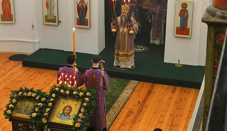 В Скорбященской церкви Нижегородского острога прошло Богослужение