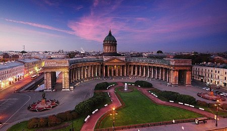 В Петербурге начинается реставрация восточного фасада Казанского собора