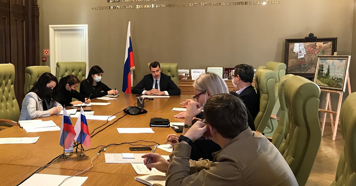 ЗАМЕСТИТЕЛЬ РУКОВОДИТЕЛЯ ФГБУК АУИПИК ДЕНИС БАГАЕВ ПРОВЕЛ РАБОЧЕЕ СОВЕЩАНИЕ С ПОДРЯДЧИКАМИ