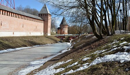 В праздничные дни в Смоленске прошёл исторический квест «Защитник крепости».