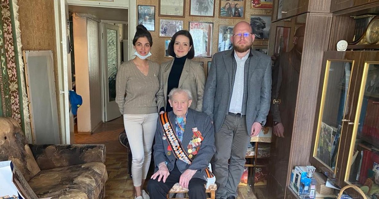 МИР ПОМНИТ ВАШЕ МУЖЕСТВО, ГЕРОИ!