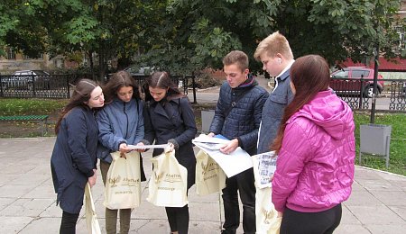 В Саратове волонтеры провели ознакомительную экскурсию на объектах Агентства