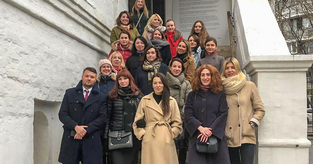 Сотрудники АУИПИК побывали на выставке великих испанцев