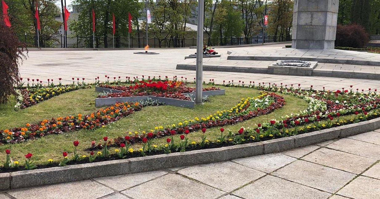 Агентством завершены работы по подготовке к празднованию 75-летней годовщины Победы в Великой Отечественной войне на Мемориале 1200 гвардейцам  в Калининграде —  Первом Мемориале в СССР, увековечившем подвиг советских солдат