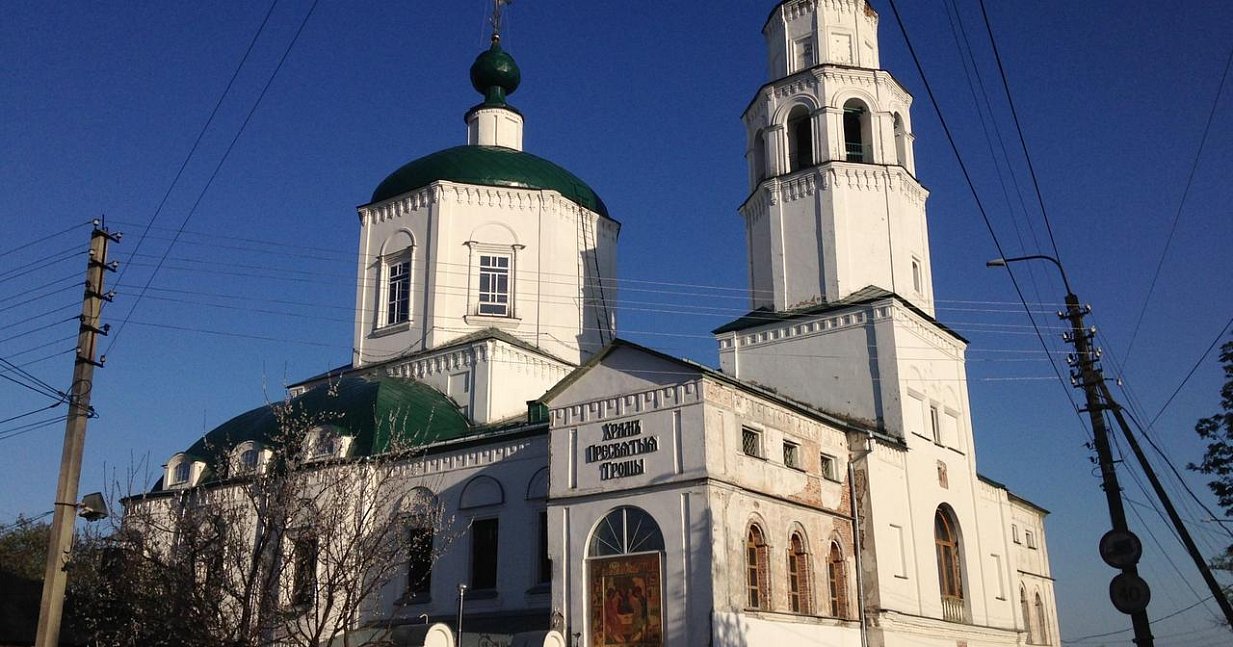 Свято-Троицкий (Нижний) храм в Курске начали реставрировать