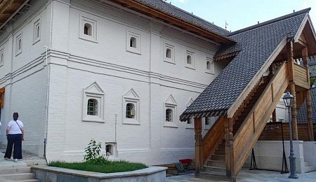 Интерьеры монашеских келий XVII века воссозданы в Зарядье